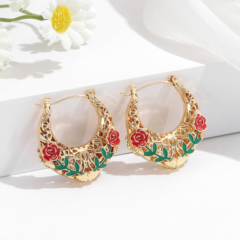 ⏰ 30 % RABATT – Nur für kurze Zeit ✨Vergoldete Halbmond-Creolen mit Blumenemaille 🌙✨ Elegante Handarbeit mit femininem Design