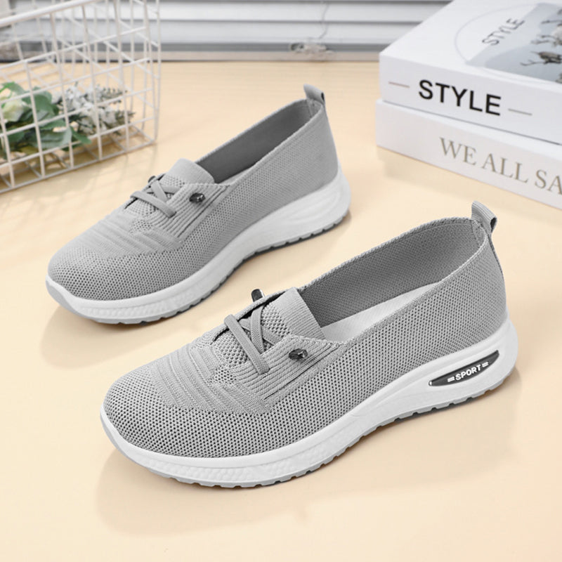👟 50% RABATT! ⏰ Leichte, atmungsaktive Slip-On Freizeitschuhe für Frauen – Bequeme Memory Foam-Sohle, flexible Passform & perfekt für Alltag, Reisen oder Strand – einfach anziehen und losgehen 🌸