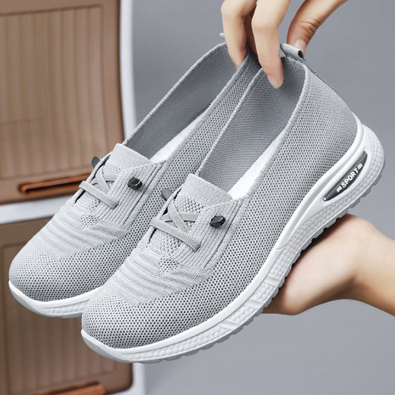 👟 50% RABATT! ⏰ Leichte, atmungsaktive Slip-On Freizeitschuhe für Frauen – Bequeme Memory Foam-Sohle, flexible Passform & perfekt für Alltag, Reisen oder Strand – einfach anziehen und losgehen 🌸