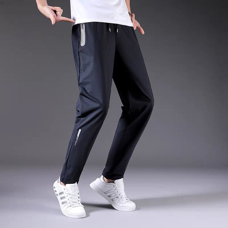 ❄️👖 Kühlende Jogginghose aus Ice-Silk-Material – leicht, atmungsaktiv & feuchtigkeitsableitend, perfekt für warme Tage, Reisen oder Entspannung
