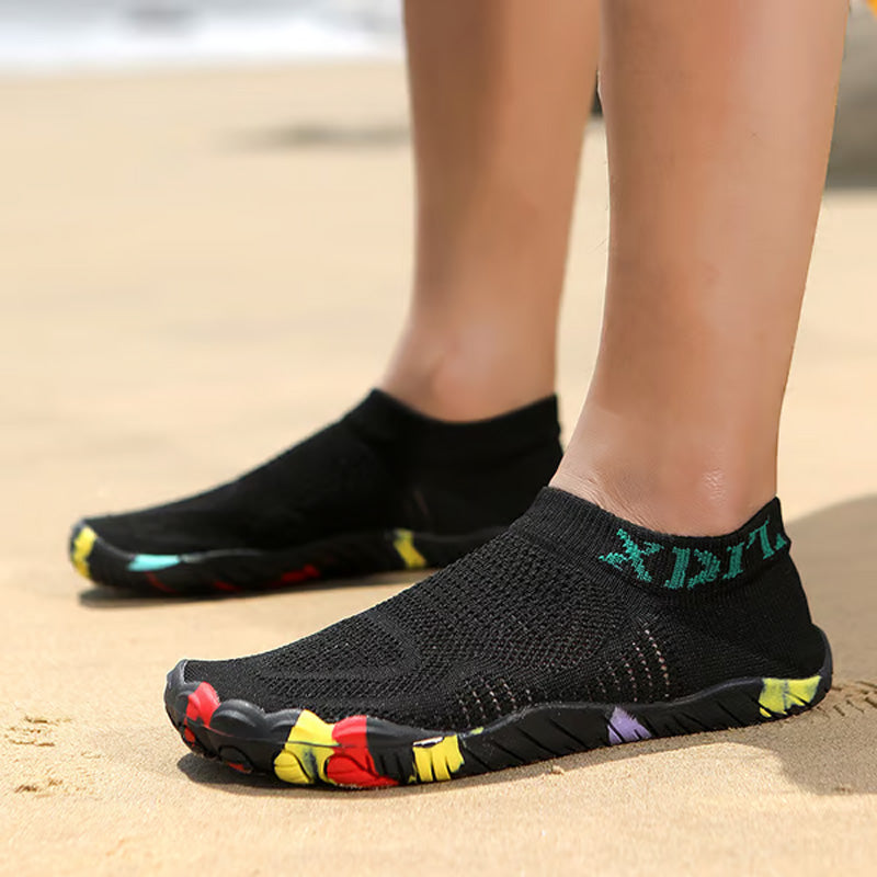 🏊‍♂️ Vielseitige Wasser-Schuhe für Damen & Herren – atmungsaktiv, schnell trocknend & mit Zehen-Design für Schwimmen, Wandern & Fitness 🌊