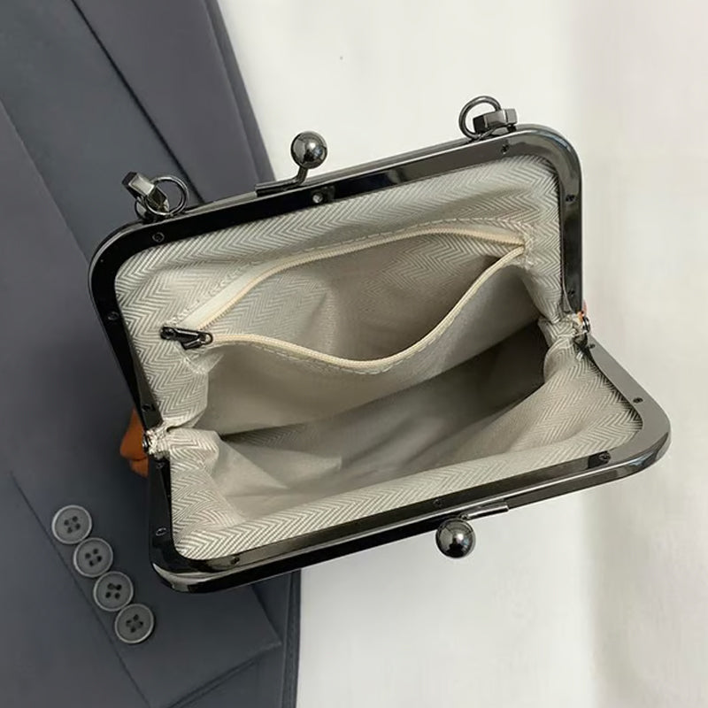 ⏰ 50 % RABATT – Nur für kurze Zeit ✨👜 Clasp-Tasche im Vintage-Stil – zeitloses Design, vielseitig für den Alltag, Einkauf oder entspannte Ausflüge 🌿