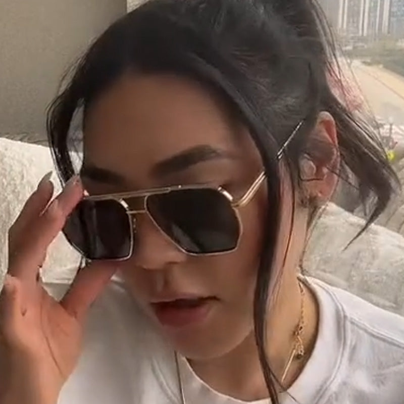 🕶️ 46% RABATT! ⏳ Retro-Sonnenbrille mit Farbverlauf und UV400-Schutz – Stylisch, blendfrei & perfekt für Sommer, Strand oder Stadt – 100% UV-Schutz ☀️