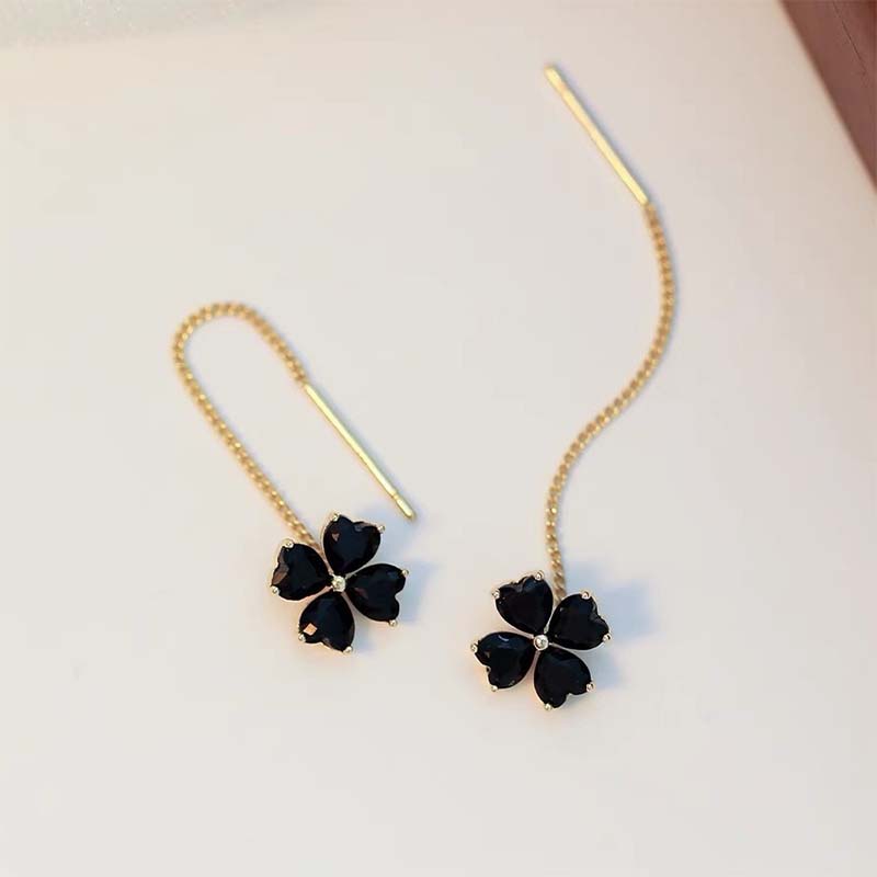 ⏰ 30% OFF – Limited Time Only✨Elegant Four-Leaf Clover Threader Earrings