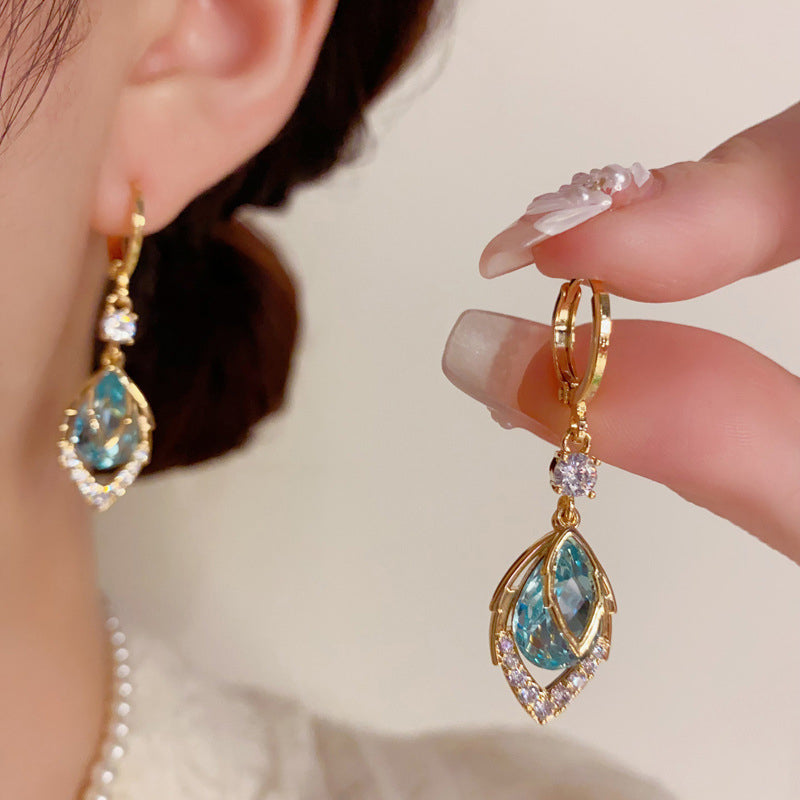 ⏰ 30 % RABATT – Nur für kurze Zeit ✨ Himmelblaue Drop-Dangle-Creolen
