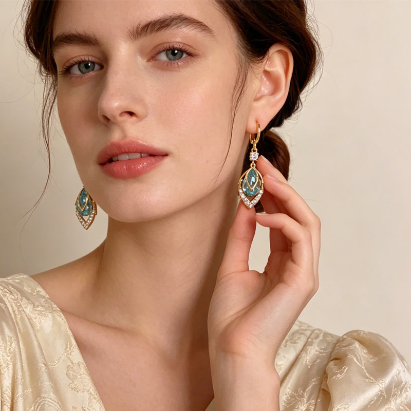 ⏰ 30 % RABATT – Nur für kurze Zeit ✨ Himmelblaue Drop-Dangle-Creolen