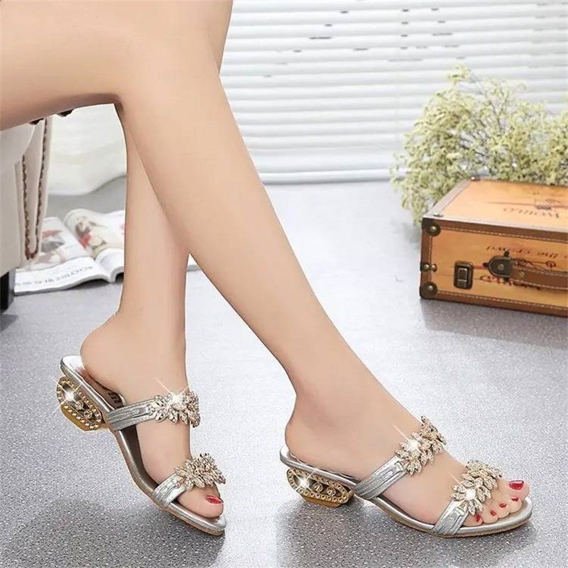 📢📢Letzter Tag – 50 % Rabatt!! ⏰Modische Damen Sandalen mit Strass – Bequem & Stilvoll 👡 Für Sommer & Freizeit