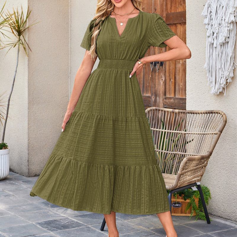 ☀️ Sommerliches Damen-Maxikleid mit V-Ausschnitt – Lässig, luftig & in vielen Farben erhältlich!