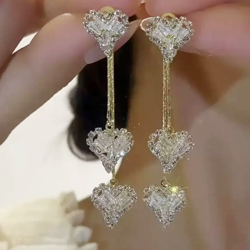 💖 Romantische Ohrhänger mit Herzanhänger & langer Kette – zart & elegant für besondere Anlässe ✨