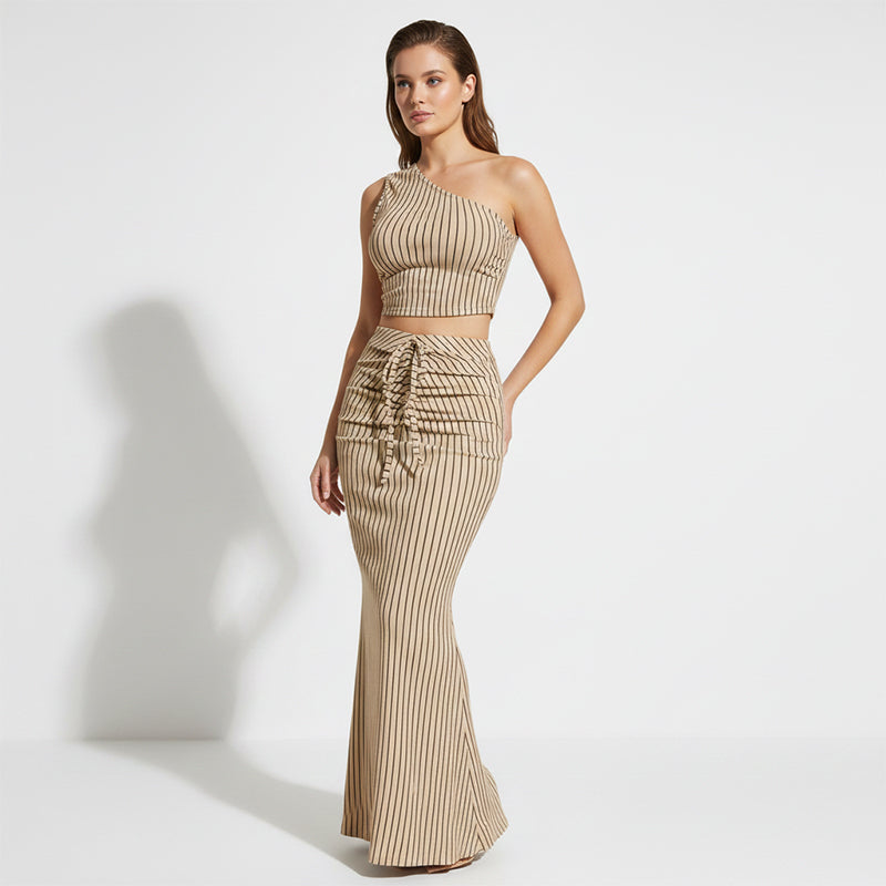 👗 Elegantes zweiteiliges Set – asymmetrisches Crop Top & High-Waist-Rock, stilvoll & vielseitig für besondere Anlässe ✨