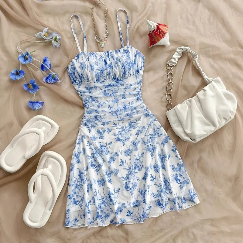 👗 Leichtes Strandkleid für Damen – elegant mit Rückenausschnitt & Spaghettiträgern, perfekt für den Urlaub & heiße Tage ☀️🌊