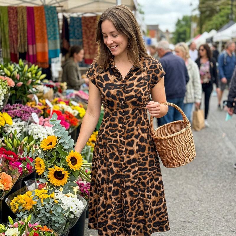 👗🐆 50% RABATT! Elegantes Damen-Kleid mit Leopardenprint & Reverskragen – Stilvoll, figurbetont & perfekt für Büro, Dinner & besondere Anlässe ✨