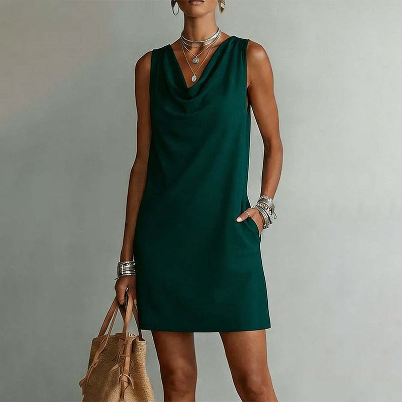 👗 50% RABATT! ⏰ Elegantes Slim-Fit-Kleid mit Wasserfallausschnitt – Ärmellos & mit Seitentaschen – Vielseitig & schmeichelhaft – perfekt für Büro, Dinner oder einen stilvollen Auftritt im Alltag ✨🌸
