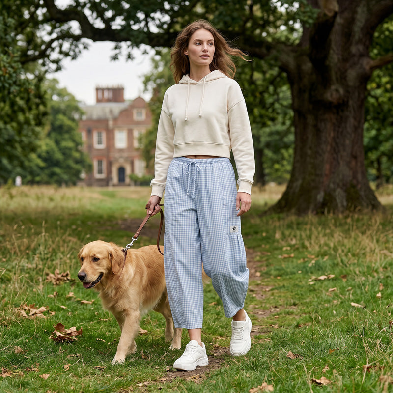 👖 Leichte Leinen-Cargohose – kariertes Muster, 7/8-Länge, weiter Schnitt & praktische Taschen, für Sommer und entspannte Tage 🌿