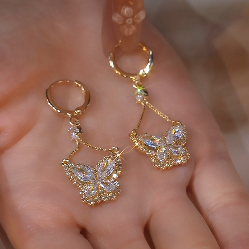 🦋 Zirkonia-Schmetterlings-Ohrringe – extravagantes Design, funkelnder Besatz & ein edles Accessoire für den modernen Look ✨