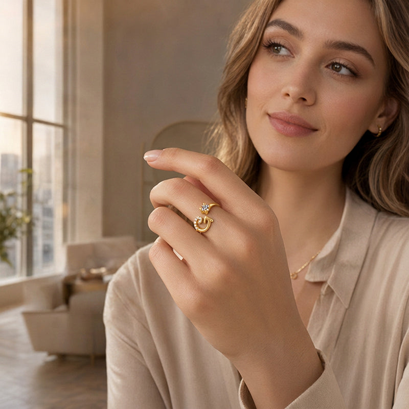 ⏰ 50 % RABATT – Nur für kurze Zeit 💍 Damen Ring mit Buchstaben ✨ Funkelnde Zirkonia-Verzierung, Verstellbare Größe & Elegantes Design